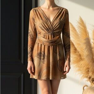 Sweet pea by Anthropologie ladies Paisley Print Mesh blouse Brown blouse small